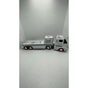 2006 Hess Toy Truck Fat Bed Haul‎ It All. Lights Work Great